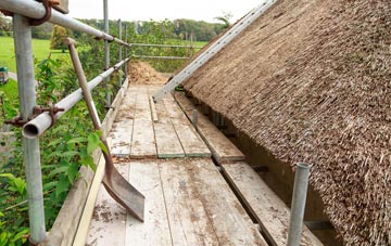 advantages of East Dunbartonshire thatch roofing